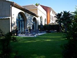 Le Chateau Des Cinq Cantons Ξενοδοχείο Carpentras Εξωτερικό φωτογραφία